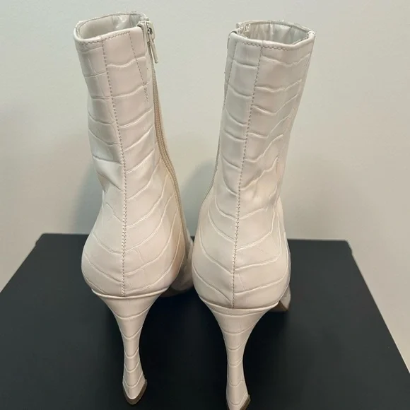 Express boot heels size 9 brand new - Picture 6 of 7